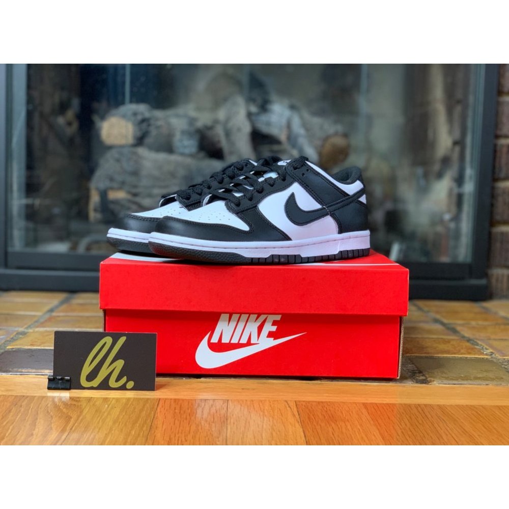 Size 11 Nike Dunk Low Black White “Panda” Athletic Sneakers DD1391-100 - Picture 2 of 6